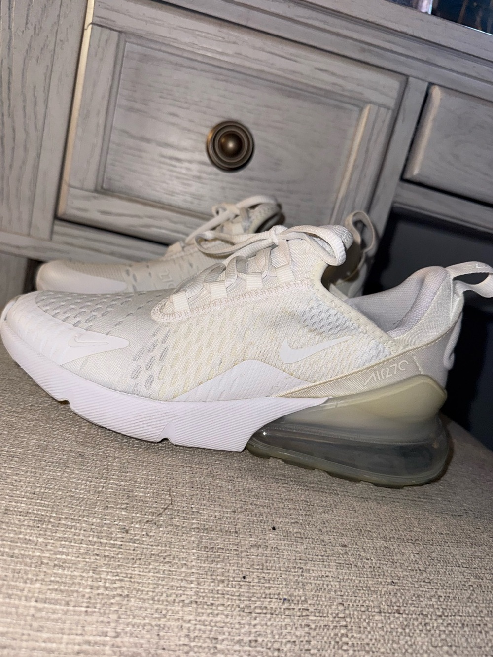 nike air max 270s